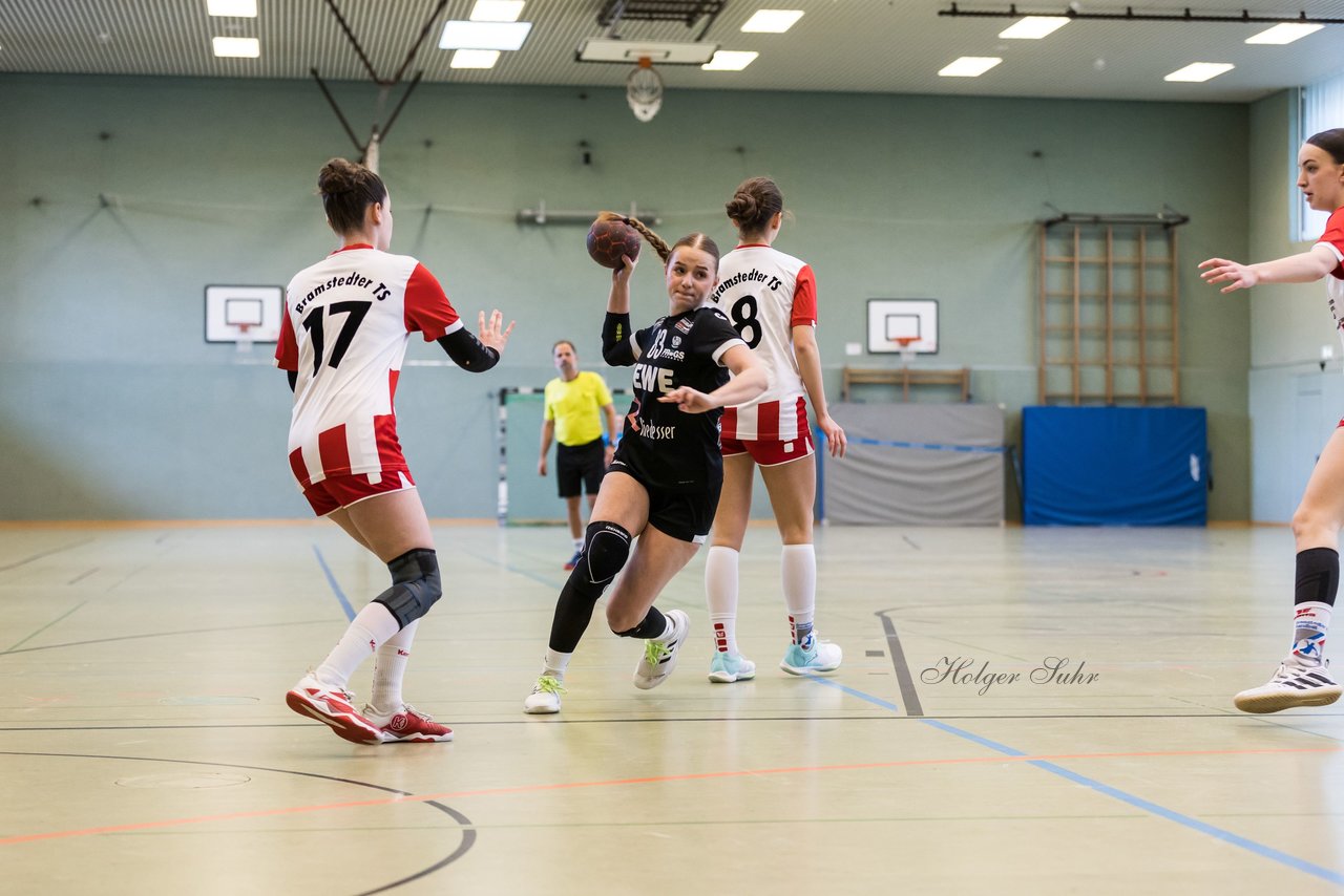 Bild 66 - wBJ SV Henstedt Ulzburg - Bramstedter TS : Ergebnis: 27:15
